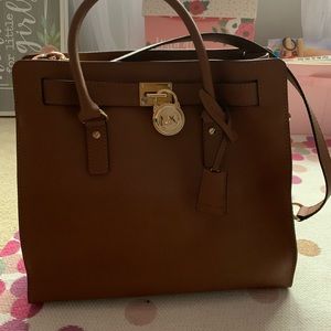 AUTHENTIC ORIGINAL MICHAEL KORS HAMILTON HANDBAG